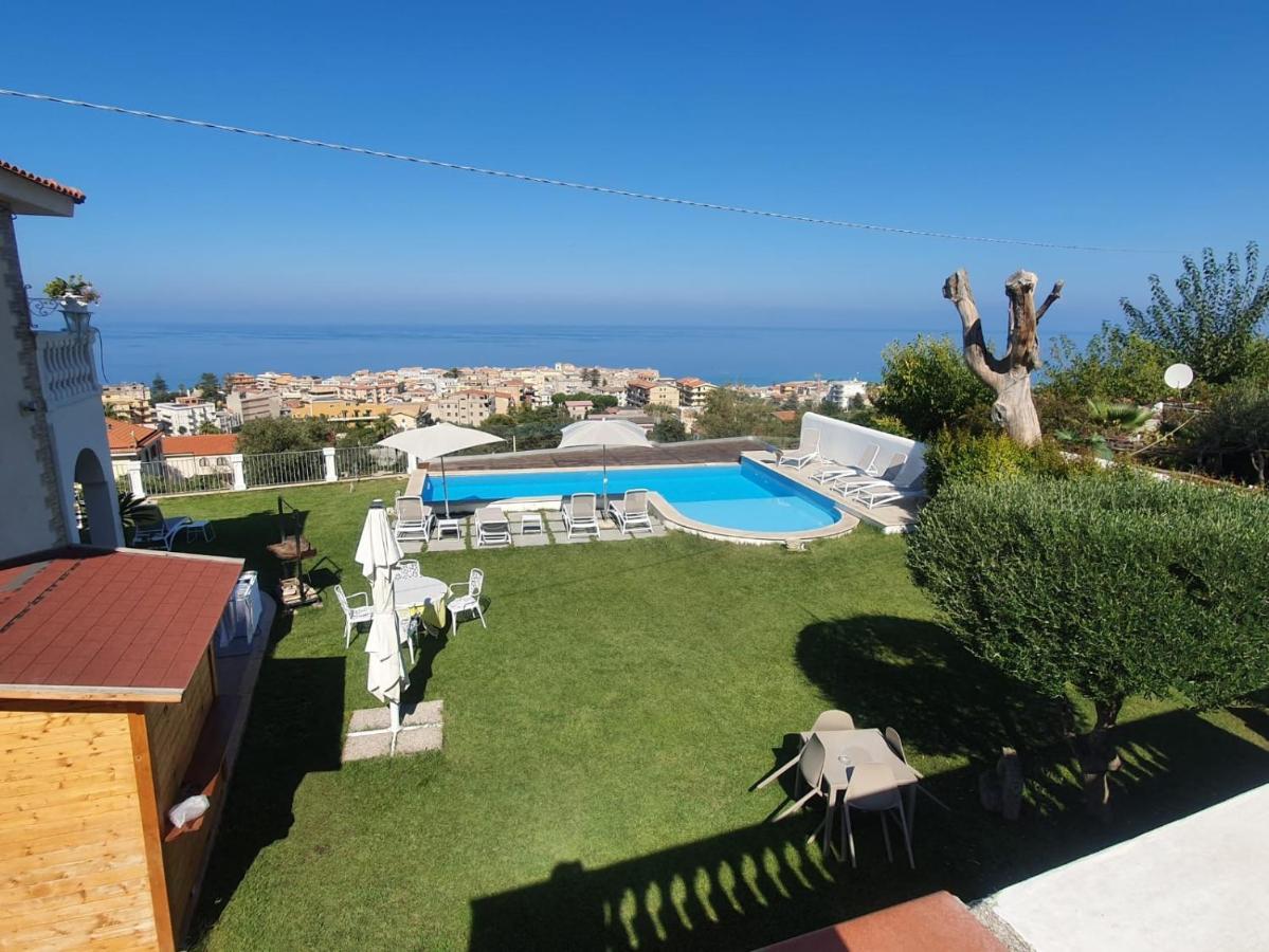 Appartamenti Borgo Panoramico N 5 Tropea Luaran gambar